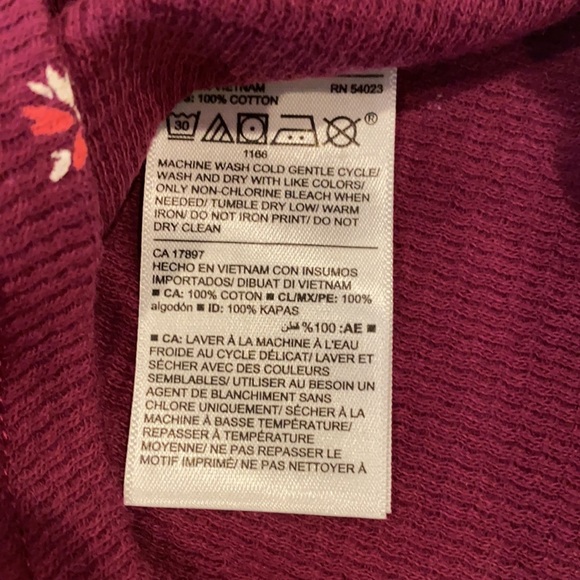 ⭐️PRICE DROP⭐️ Old Navy toddler girls long sleeve thermal shirt - Picture 3 of 4